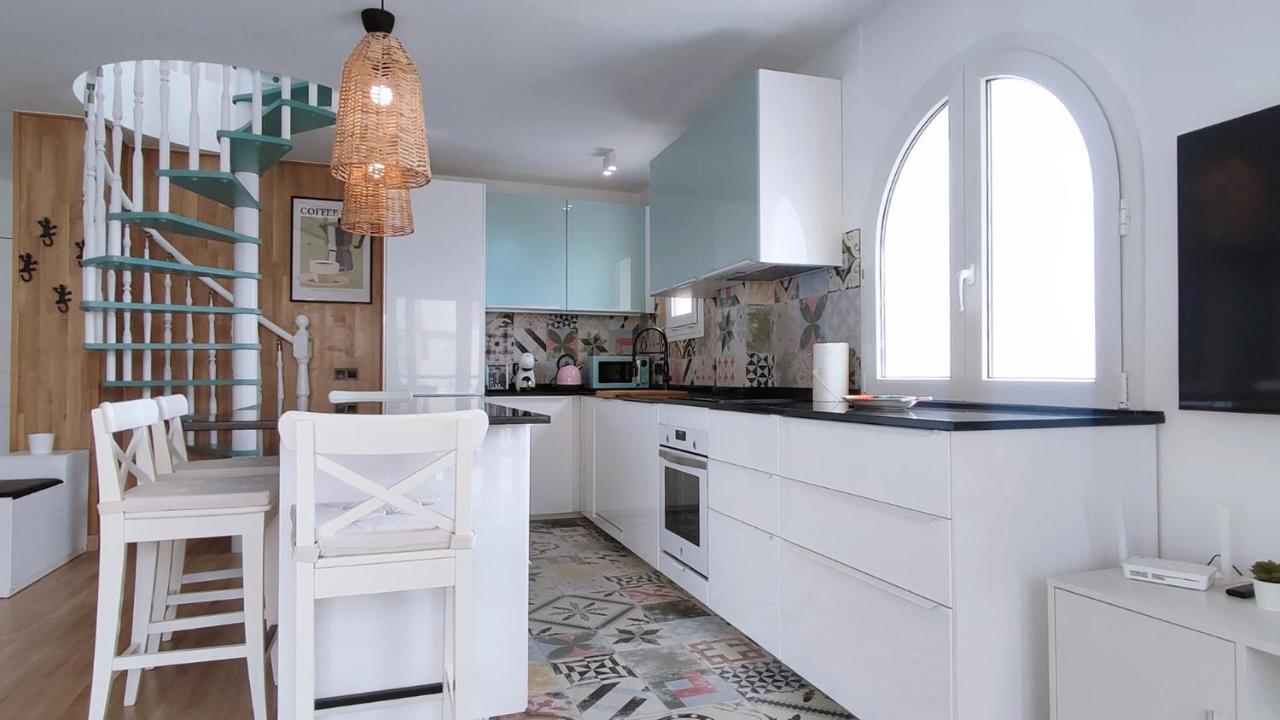 모르체 Atico De Albaida Duplex Frente Al Mar 아파트 외부 사진