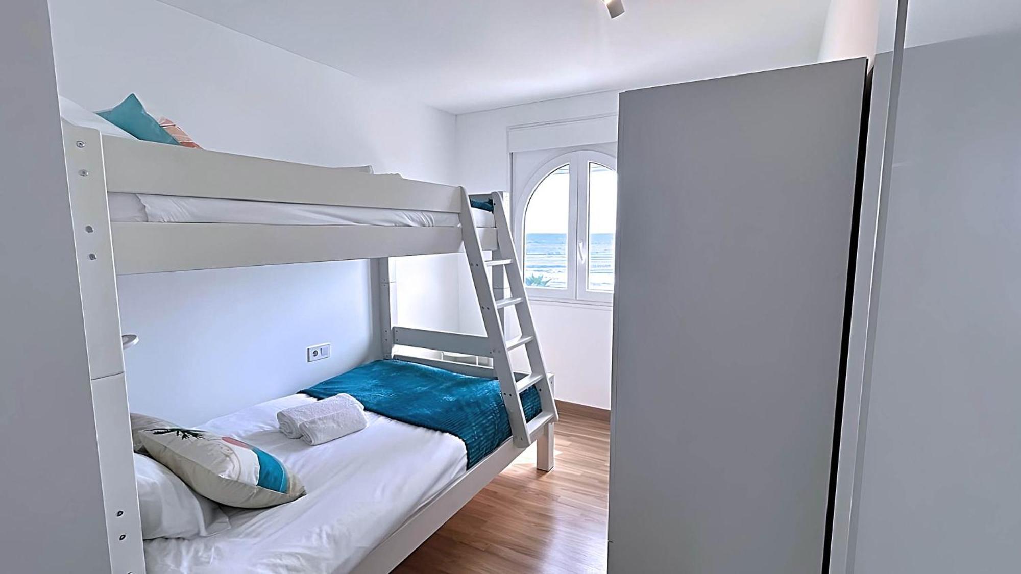 모르체 Atico De Albaida Duplex Frente Al Mar 아파트 외부 사진